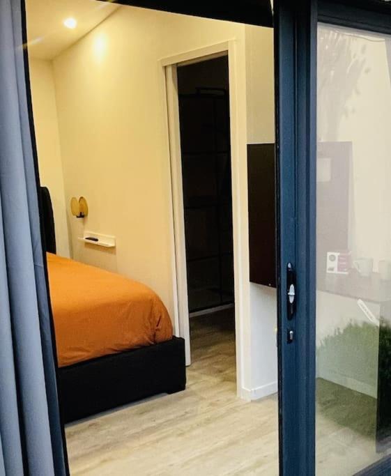 5 Min Airport Aeroport - Shuttle Navette - Parking Apartment Bonlier Екстериор снимка